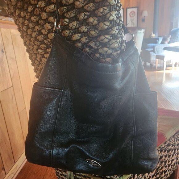 Coach shoulder bag - Picture 1 of 3